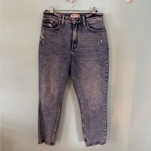 Abercrombie & Fitch The Mom High Rise Jeans